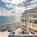 Confortable 2p En Centre-ville Avec Parking Et Terrasse - Fr-1-196-366 * 멍똥