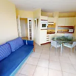 아파트 Confortable 2p En Centre-ville Avec Parking Et Terrasse - Fr-1-196-366 *