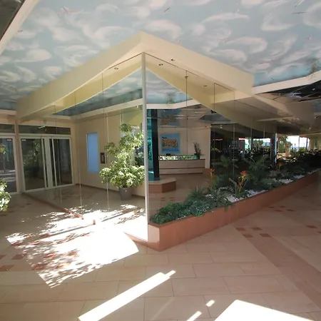 Апартаменты Confortable 2p En Centre-ville Avec Parking Et Terrasse - Fr-1-196-366