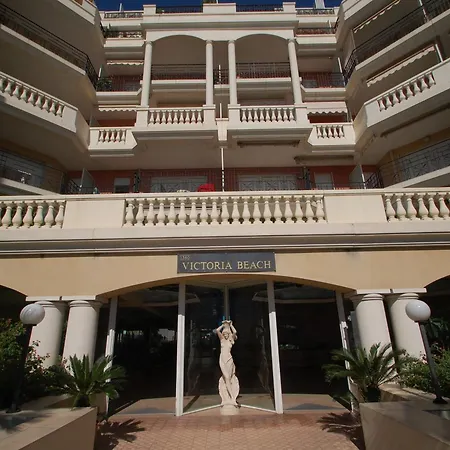 Confortable 2p En Centre-ville Avec Parking Et Terrasse - Fr-1-196-366 公寓 芒通